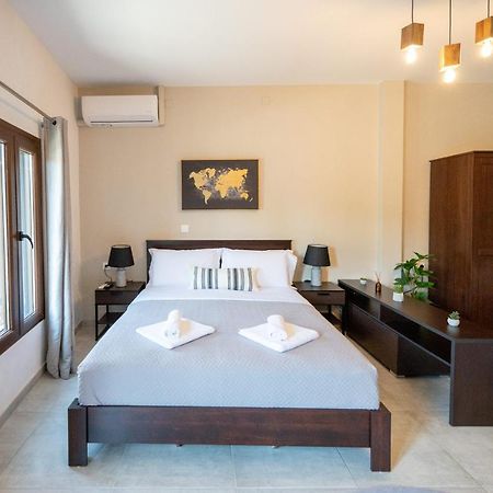 Casa En El Lago -Luxury Apartments In The Historical Center Of Giannina Esterno foto